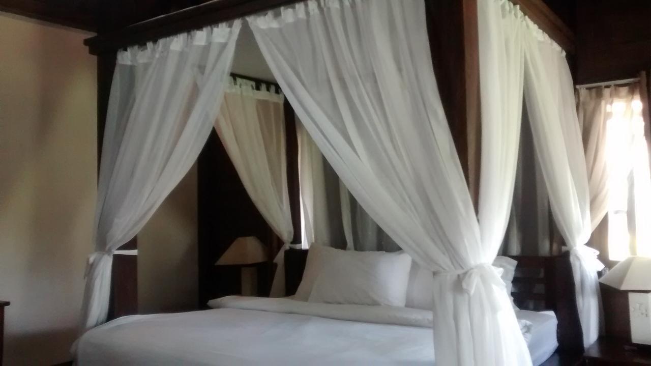 La Oma Hotel Лембанг Екстериор снимка